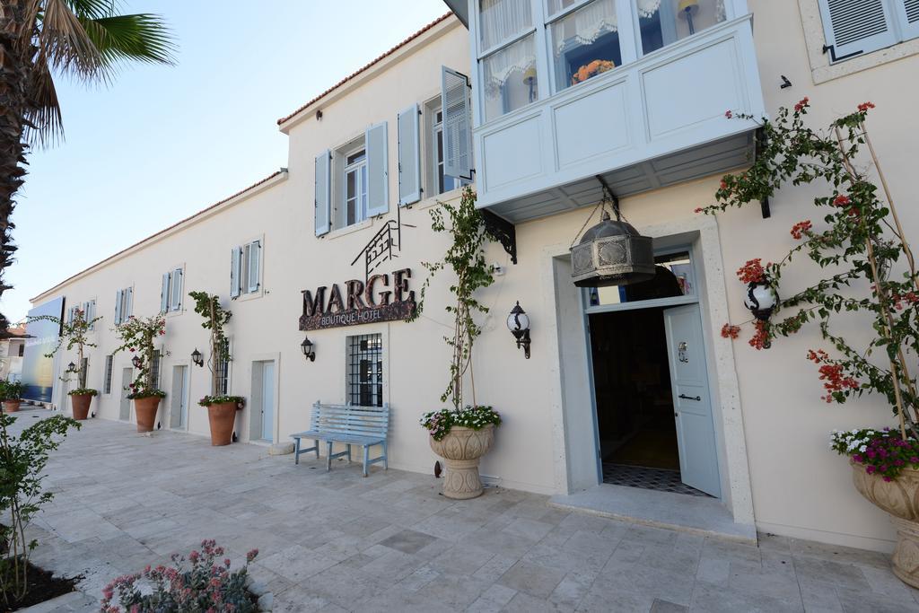 Marge Hotel Çeşme Εξωτερικό φωτογραφία